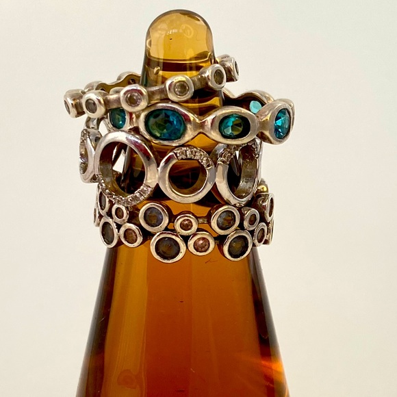 Silpada sterling silver and cubic zirconia band. Size 6. - Picture 3 of 4